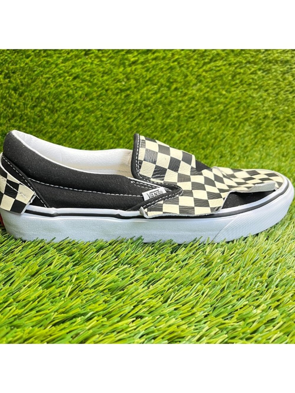 Vans Classic Slip-On Womens Size 8 Black White Gum Athletic Skate Shoes Sneakers